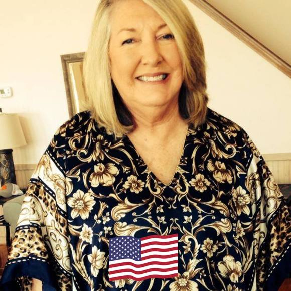 Meet your Posher, Cheryl - Picture 1 of 1